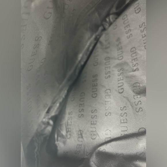 Guess Los Angeles Coal Multi Travel Makeup Cosmetic Case Bag NWOT​ - Picture 3 of 3